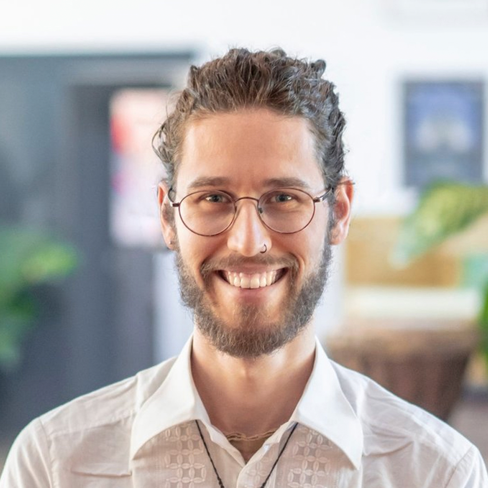 https://explore.synthesisretreat.com/hubfs/Daan-1.png